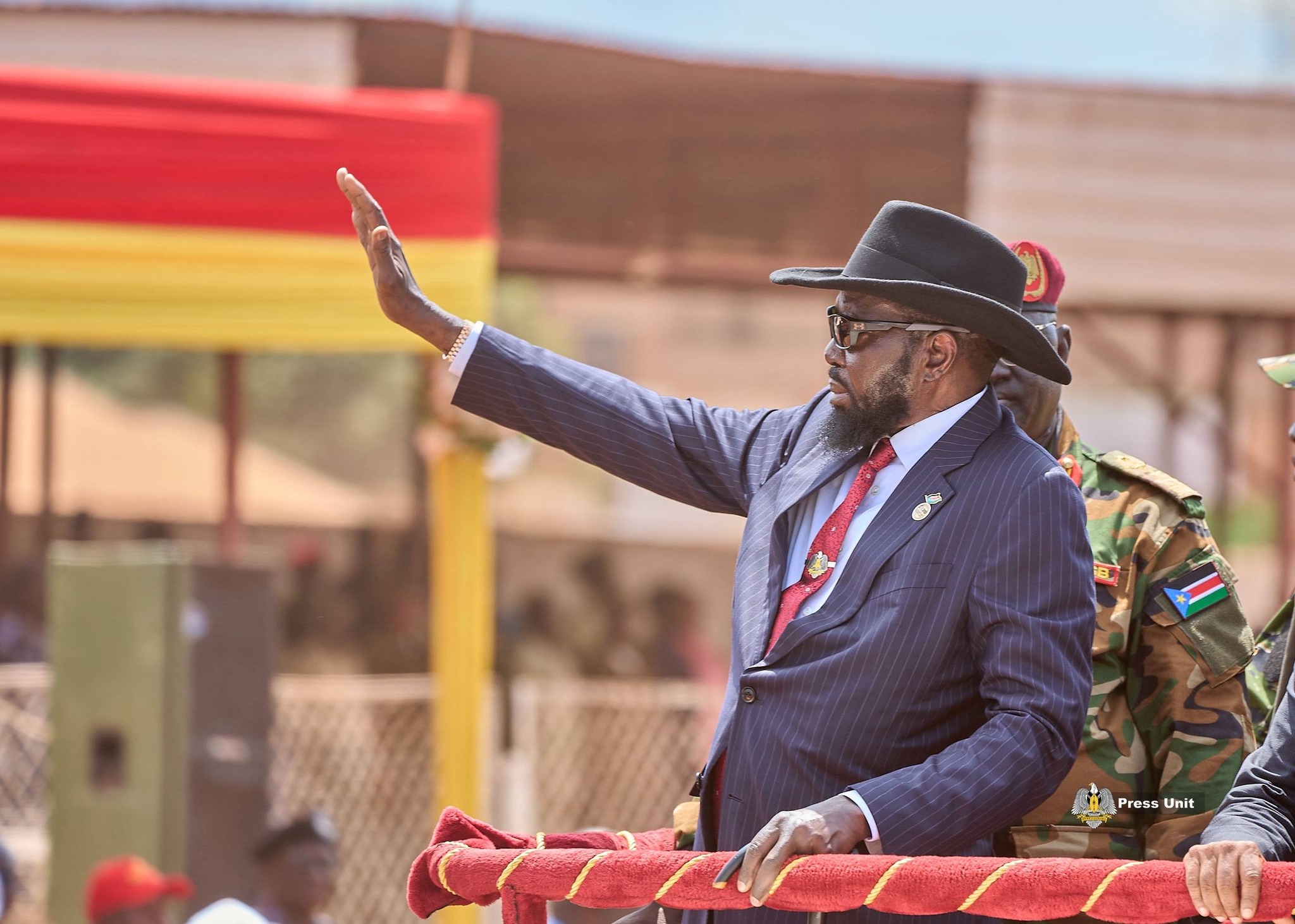 Thousands of jubilant South Sudanese citizens lined the streets of Wau and packed Wau Stadium on Friday to welcome the President of the Republic, His 