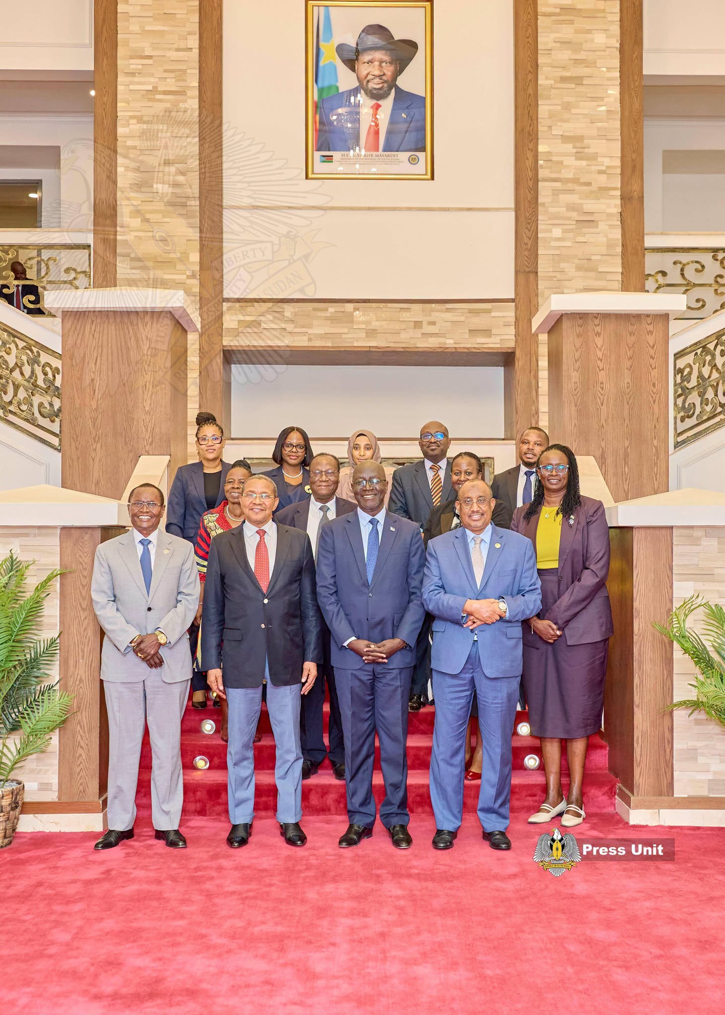 His Excellency Salva Kiir Mayardit, on Thursday held talks with the African Union High Representative for the Horn of Africa and the Red Sea, H.E. Jak