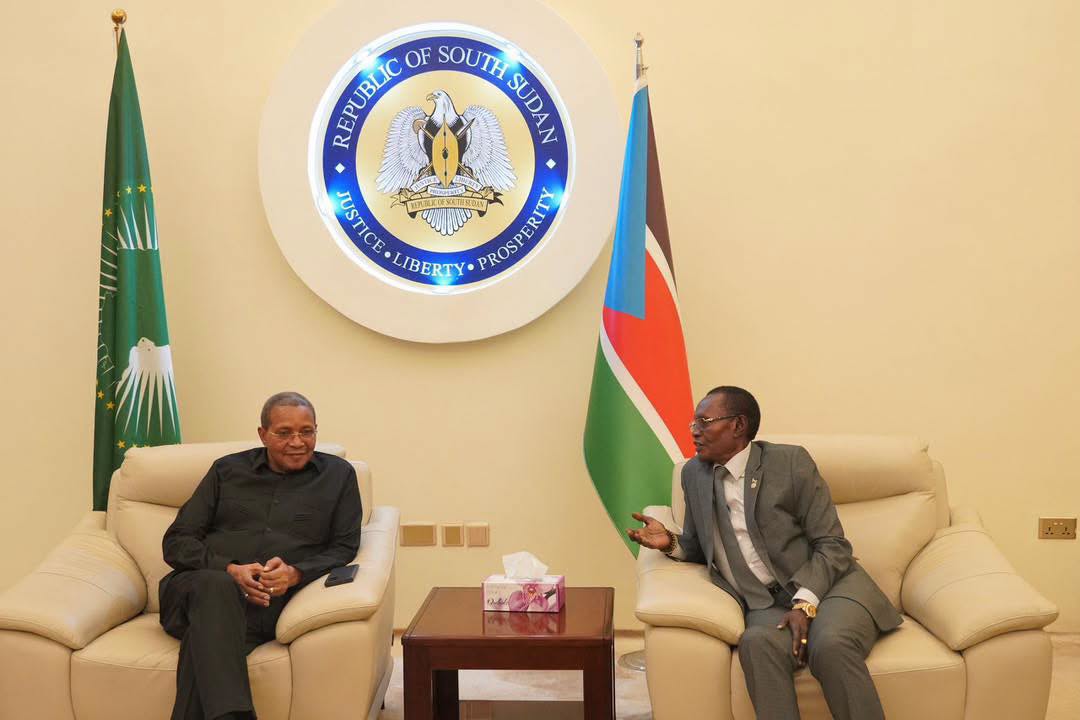 This morning, the Honourable Ambassador Dr. James Pitia Morgan, Minister of Foreign Affairs and International Cooperation, bid farewell to H.E. Jakaya