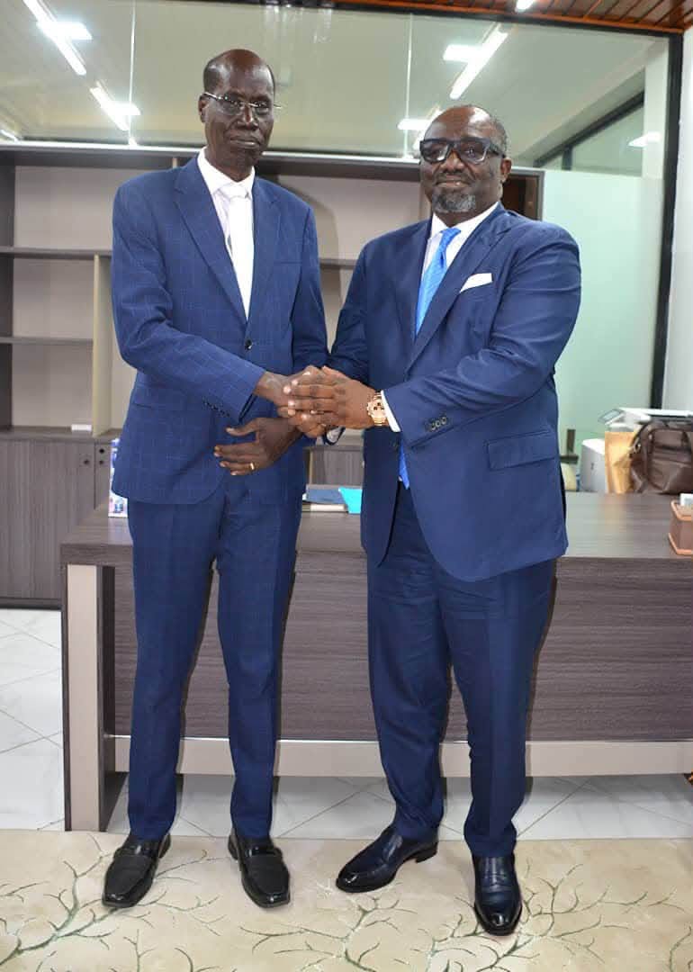 The Director General Rizig Dominic Samuel today held a meeting with the Vice Chancellor of the University of Juba, Prof. John Akec. The discussion foc