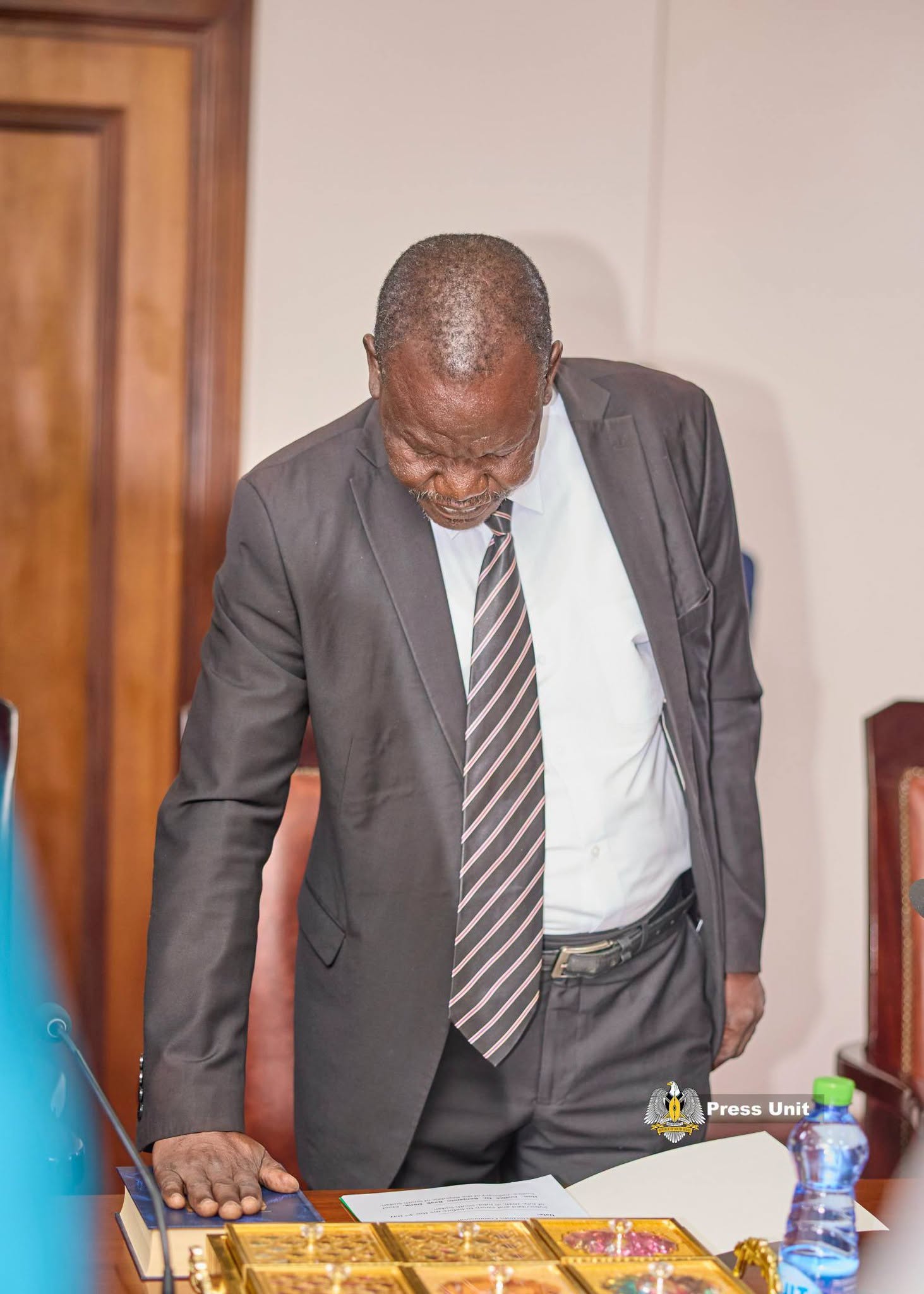 73931330017275198516056392712439781902141158nHis Excellency, President Salva Kiir Mayardit on Friday presided over the swearing-in ceremony of the new