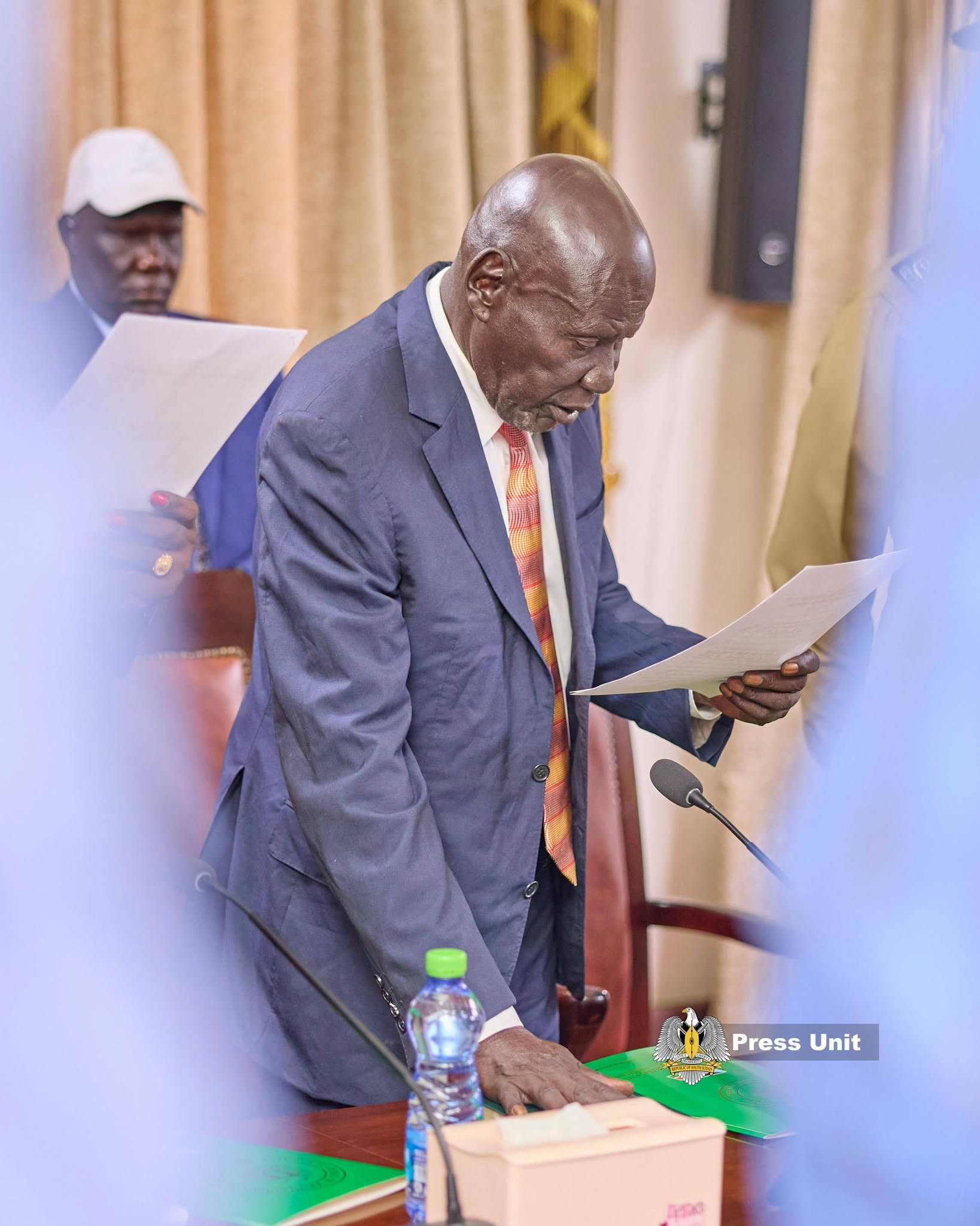 His Excellency, President Salva Kiir Mayardit on Friday presided over the swearing-in ceremony of the newly appointed Board of Directors of the South 