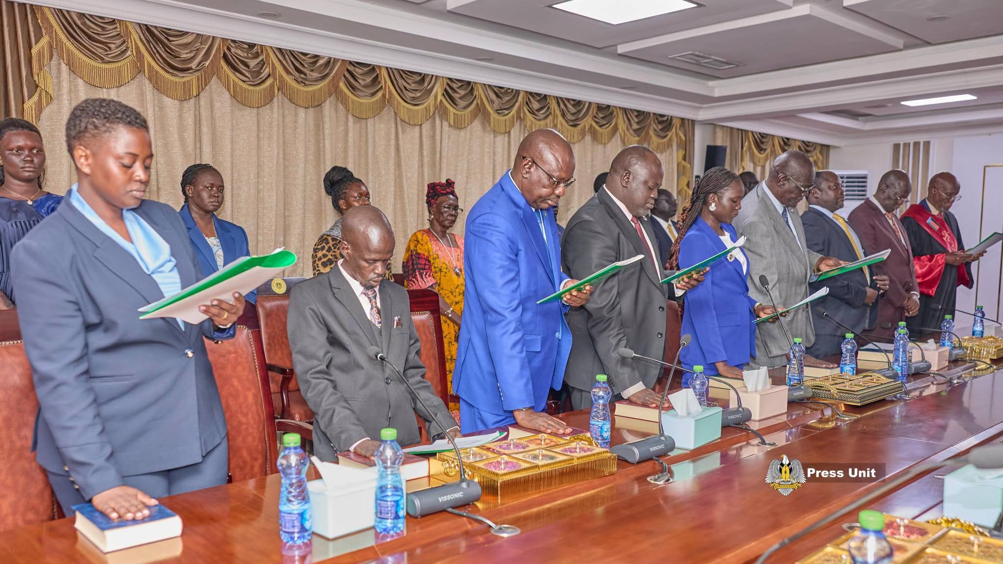 His Excellency, President Salva Kiir Mayardit on Monday presided over the swearing-in of a new presidential special envoy, a Cabinet minister, a membe