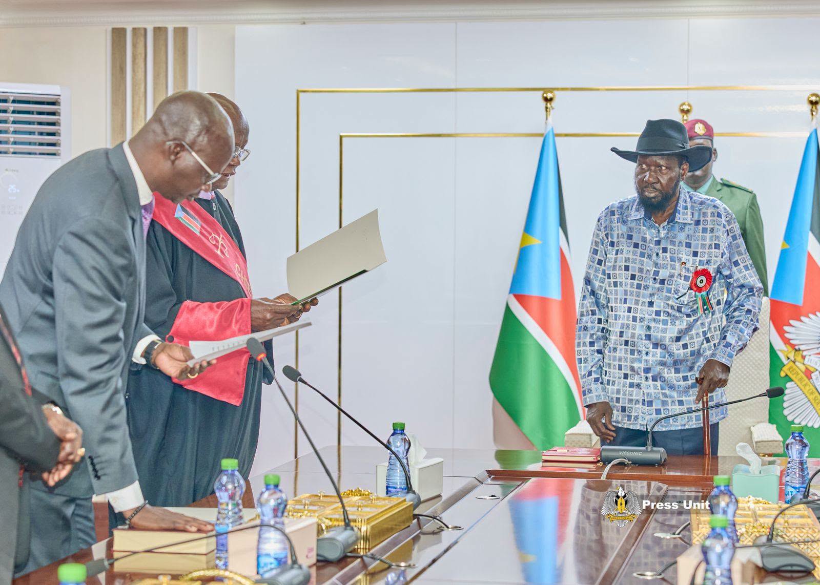 President Kiir Warns Of Tough Action As He Swears In New Central Bank Governor
